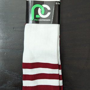 ProCompression Marathon Knee-High Socks - Maroon Stripe S/M